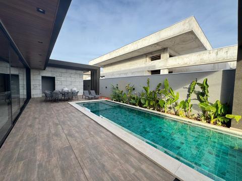 Casa à venda em Porto Rico, Centro, com 5 suítes, com 342 m², Porto Rico Resort Residence